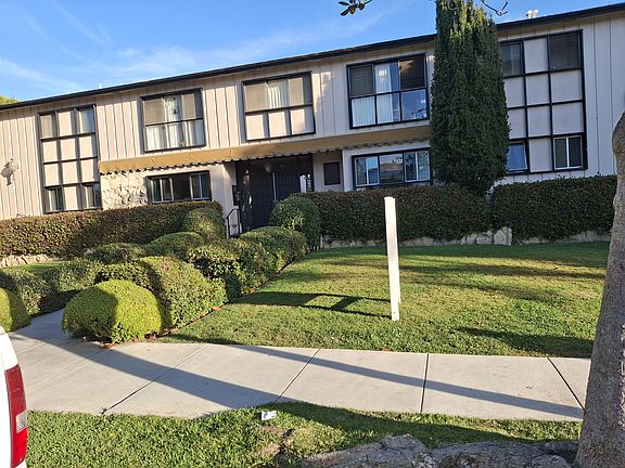 5th image of 416 San Vicente Blvd