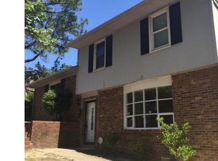 5316 Chesapeake Rd, Fayetteville, NC 28311