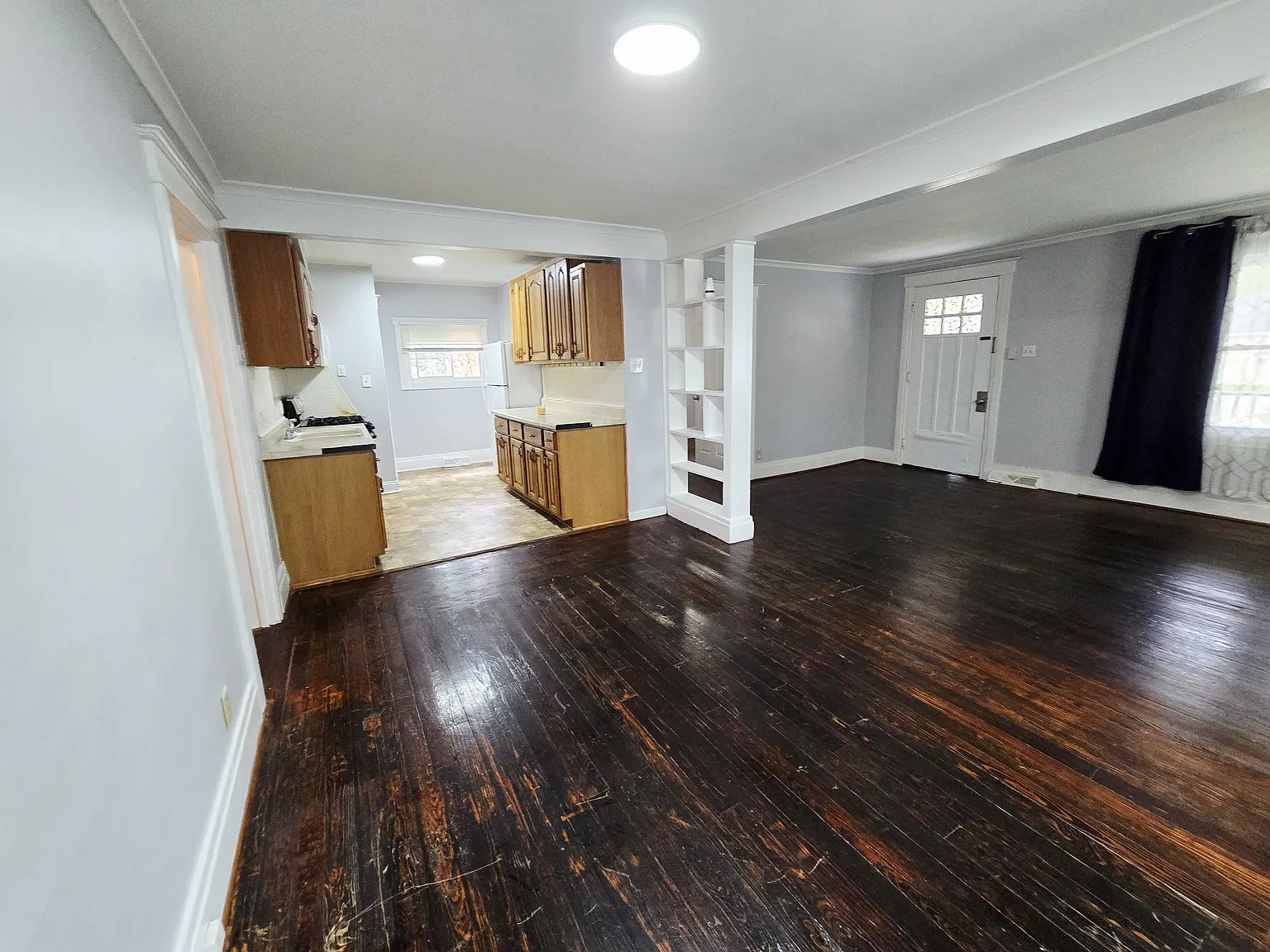 91 Euclid Ave — Photo 3