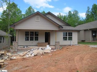 358 Bishop Hicks Ct, Inman, SC 29349