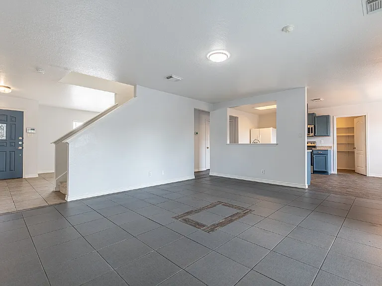 6450 Mineral Bay — Photo 9