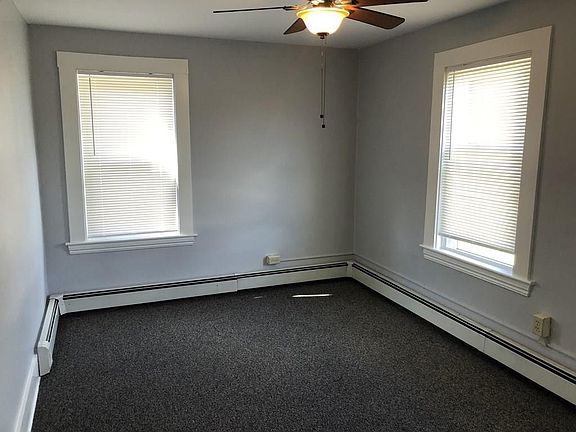5th image of 9 Hartford St #2