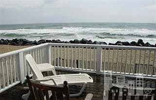4th image of 1606 N Carolina Beach Avenue