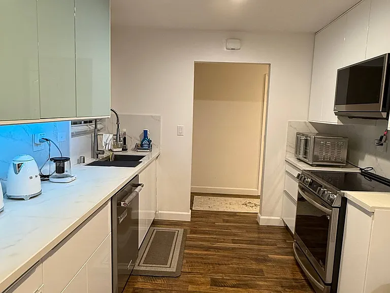 41 Katie Ct — Photo 6