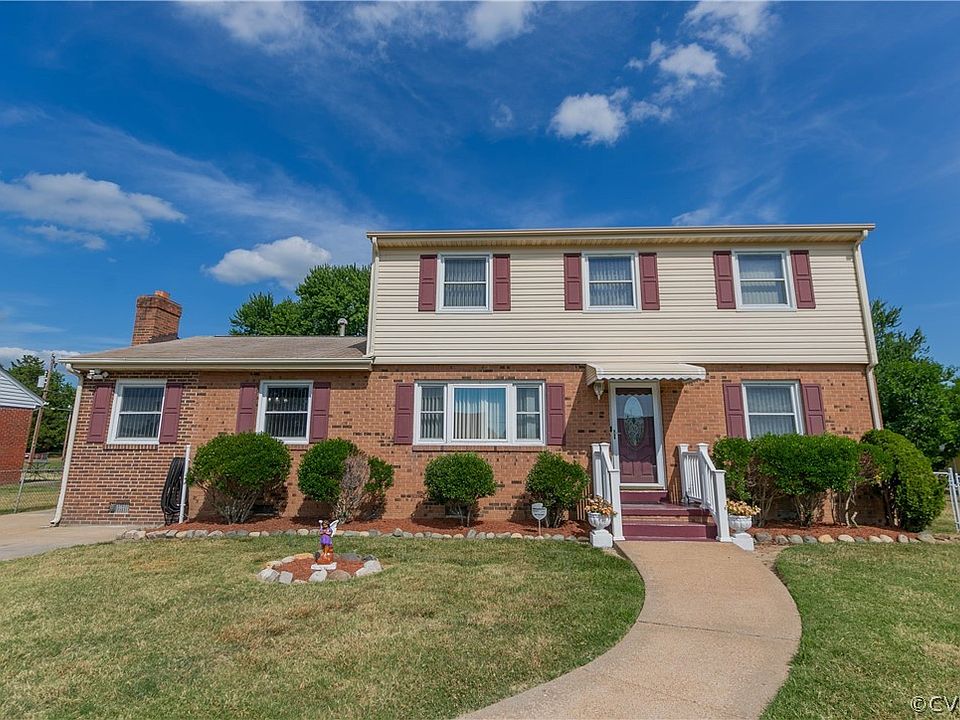 1st image of 207 Seaton Dr