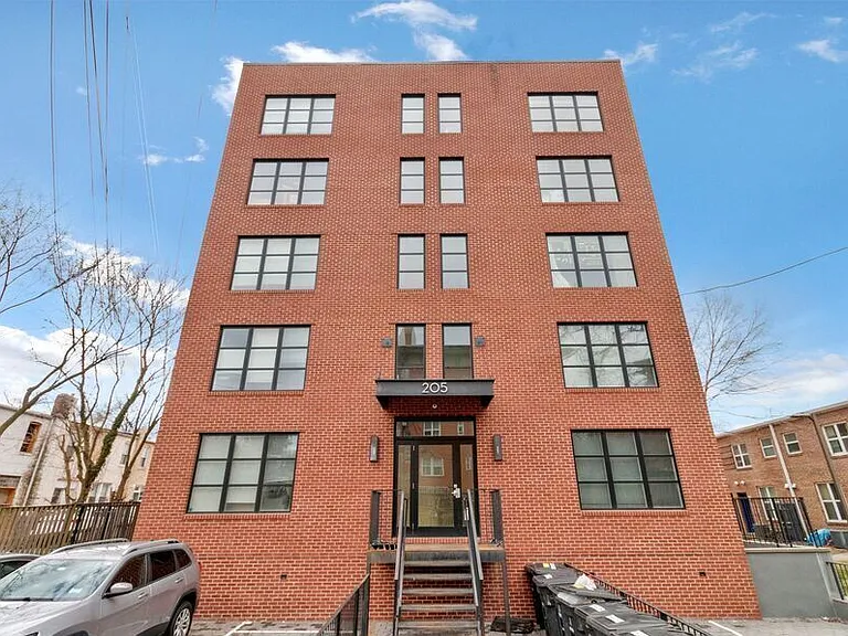 205 V St NW #201 — Photo 24