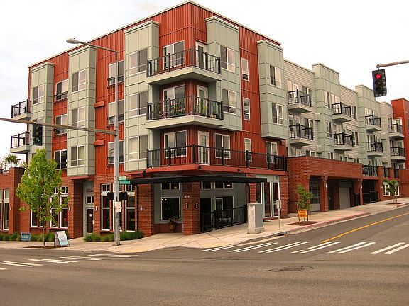 Sapphire Condominiums