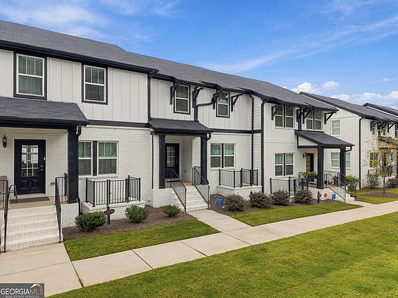 2nd image of 6022 Liatris St