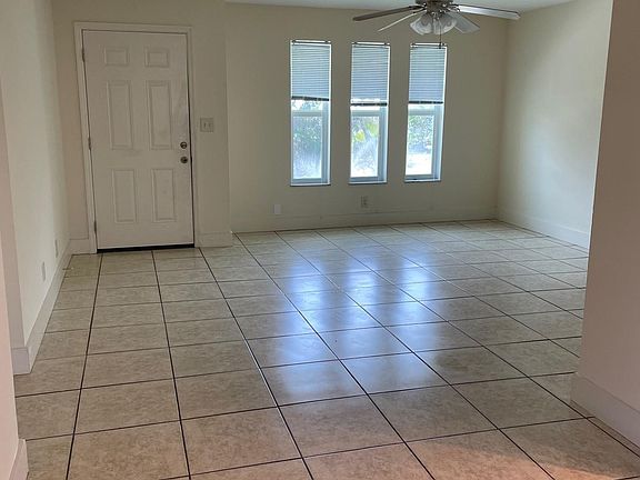 3rd image of 8407 SE Pine Cir