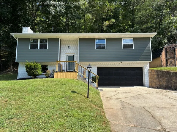 137 Springlea Dr, Winfield, WV 25213