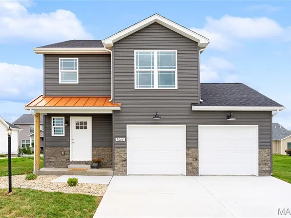 7066 Savannah Dr, Glen Carbon, IL 62034