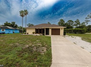 25572 Fenner Cir, Bonita Springs, FL 34135
