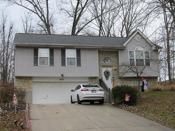 1st image of 1622 Sandamont Dr