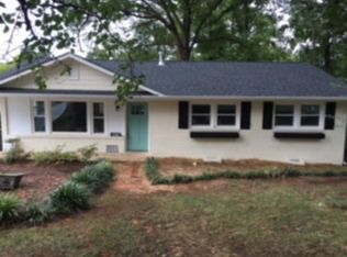 351 Hollis Rd, Charlotte, NC 28209