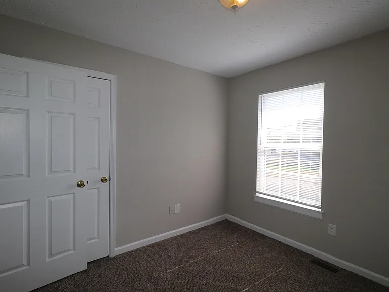 622 Miles Rd — Photo 11