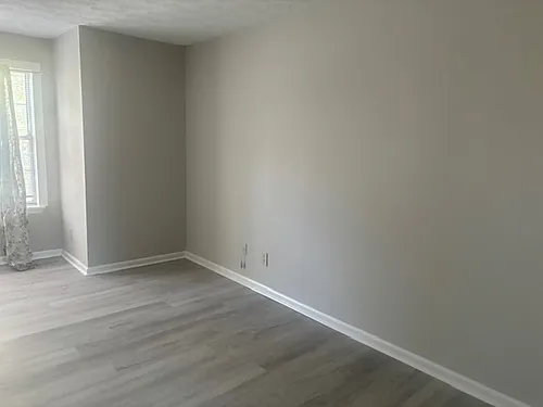 123 Sussex Ave Photo 1