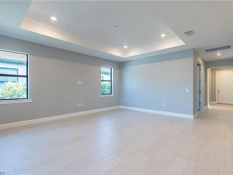 20207 Napa Loop — Photo 7