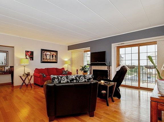 2nd image of 14100 S Sheffield Dr APT 304