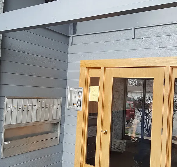 Evergreen Village Apartments — Photo 12