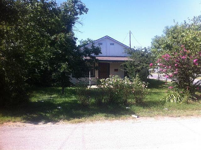 1st image of 2100 NE 2nd St