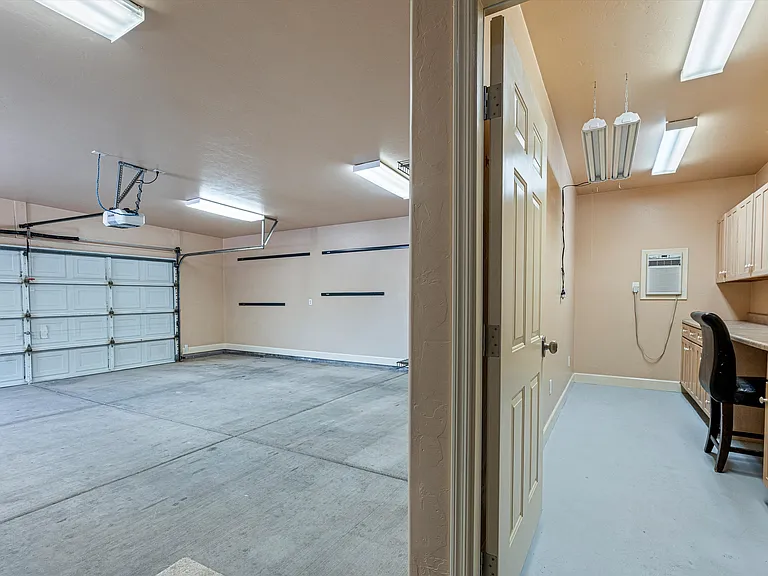 10270 E Glenn St — Photo 39