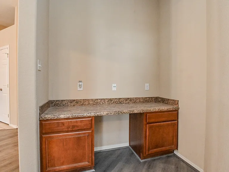 719 Levi Bnd — Photo 19