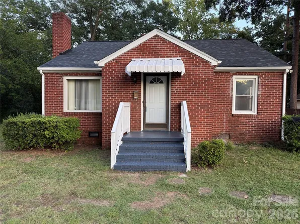 945 S Confederate Ave, Rock Hill, SC 29730