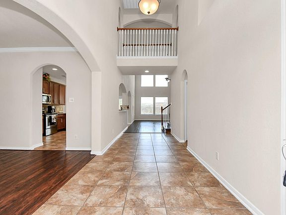 2nd image of 8627 Sweet Pasture Dr
