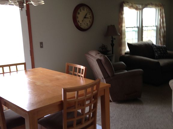 4th image of 1498 River Trail Dr