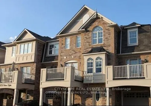 1055 Haxton Hts Photo 1