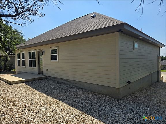 4th image of 2587 Puter Creek Rd