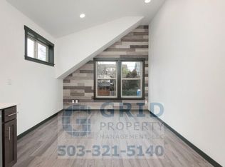 2202 SE Clinton St, Portland, OR 97202