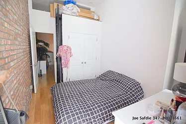 Rented by Safdie Realty Group