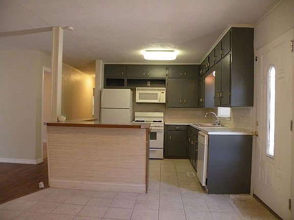 4th image of 1454 W 15th St