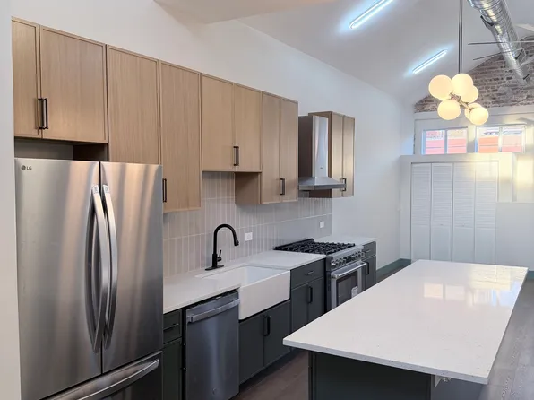 1804 S Jefferson St #2, Chicago, IL 60616