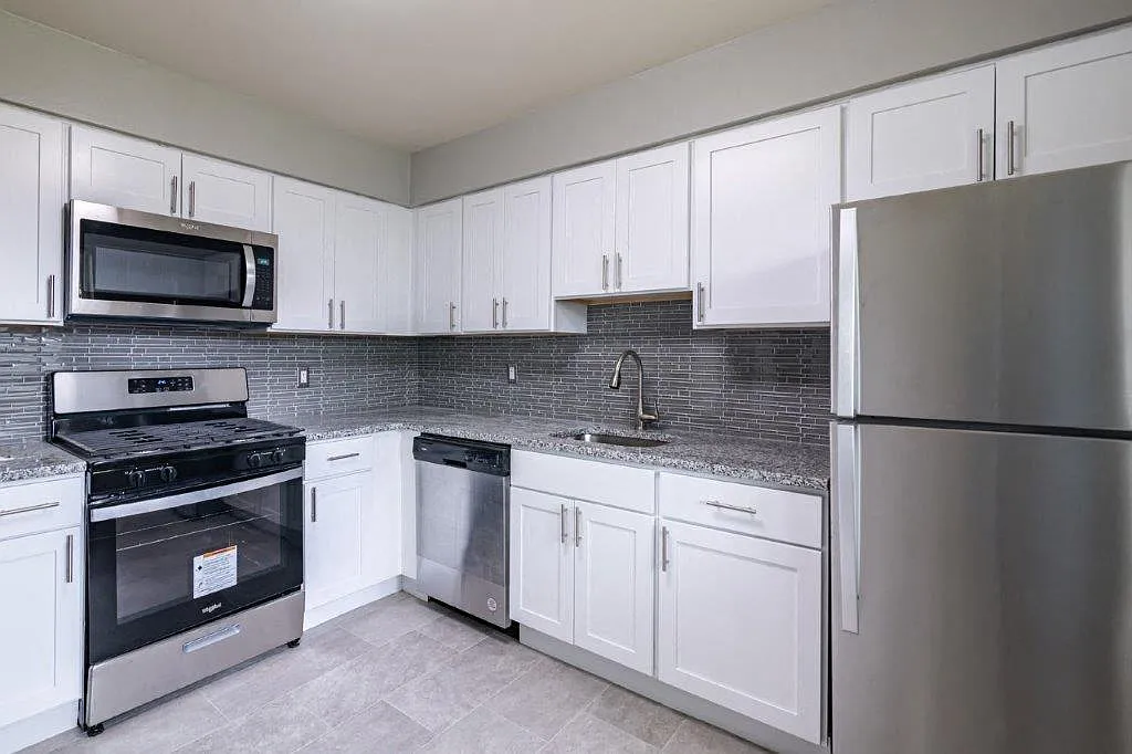 Tanglewood Terrace Apartment Homes — Photo 1
