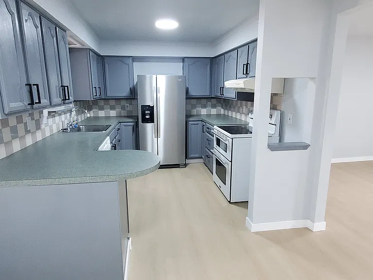 20913 59th Pl W — Photo 2