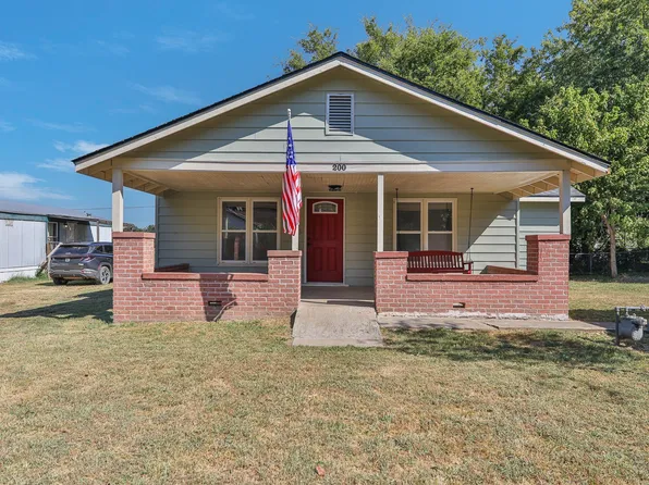 200 S Elm St, Chelsea, OK 74016