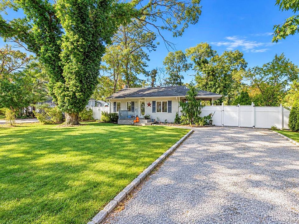 1st image of 48 Hart Avenue