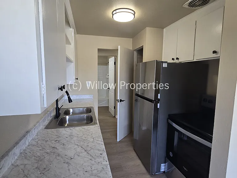 12020 Edgewood Ave SW #4 — Photo 6