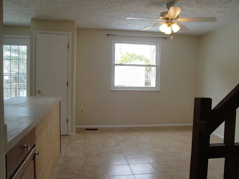 25528 Coltrane Dr — Photo 8