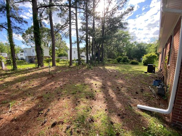 105 Fort Dr, Washington, NC 27889