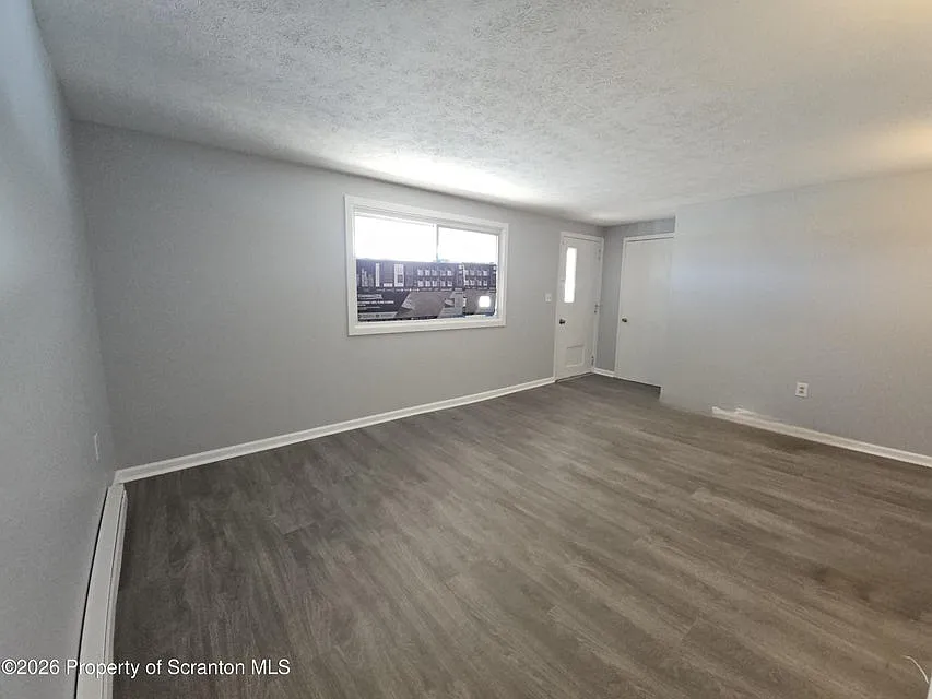 1 bed, 600 sqft, $1,250 — Photo 3