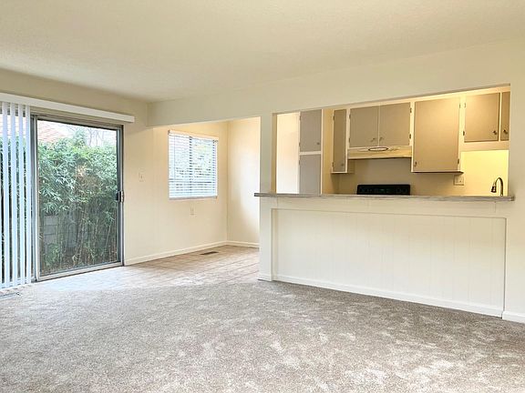 2nd image of 149 Santa Lucia Ave APT 1