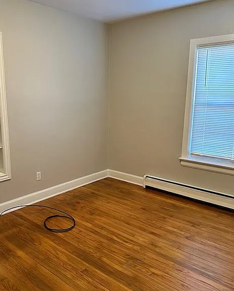 3185 Buckingham Ave — Photo 9