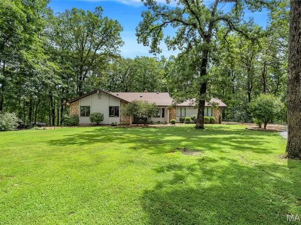 12 Hawk Forest Ct, Defiance, MO 63341
