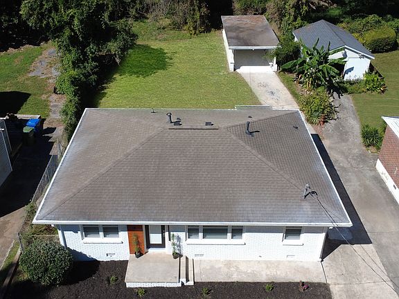 2nd image of 599 Westmeath Dr SW