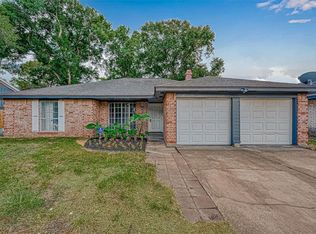 7211 Stonegate Dr, Houston, TX 77040