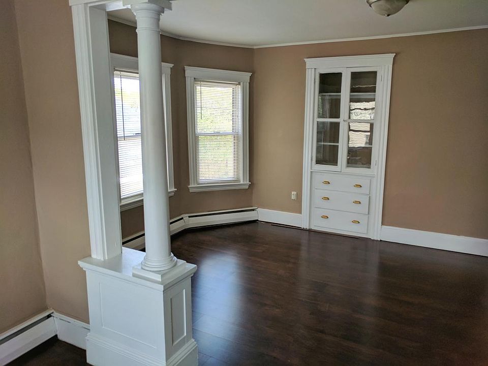 Dining room 2