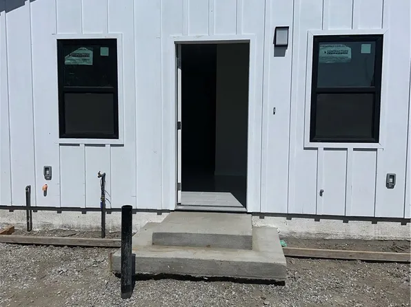 2411 E 113th, Los Angeles, CA 90059